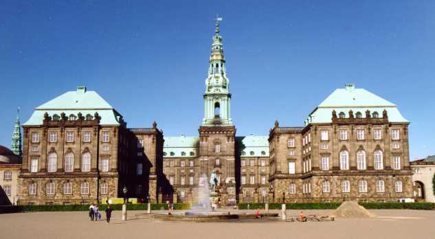 Støt 2 underskriftsindsamlinger imod Roundup.